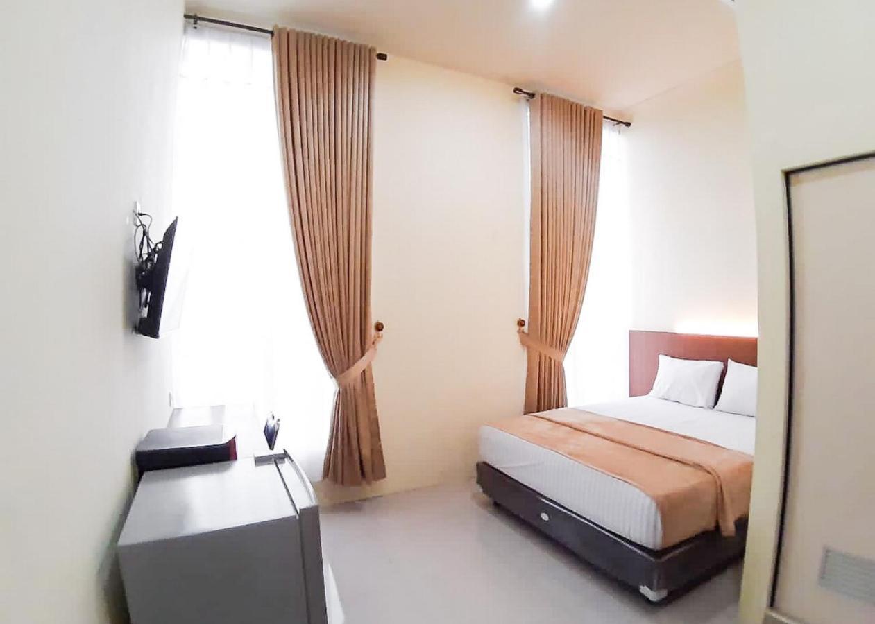Hotel Reddoorz Syariah Near Transmart Jambi 2 Palmerah Exterior foto
